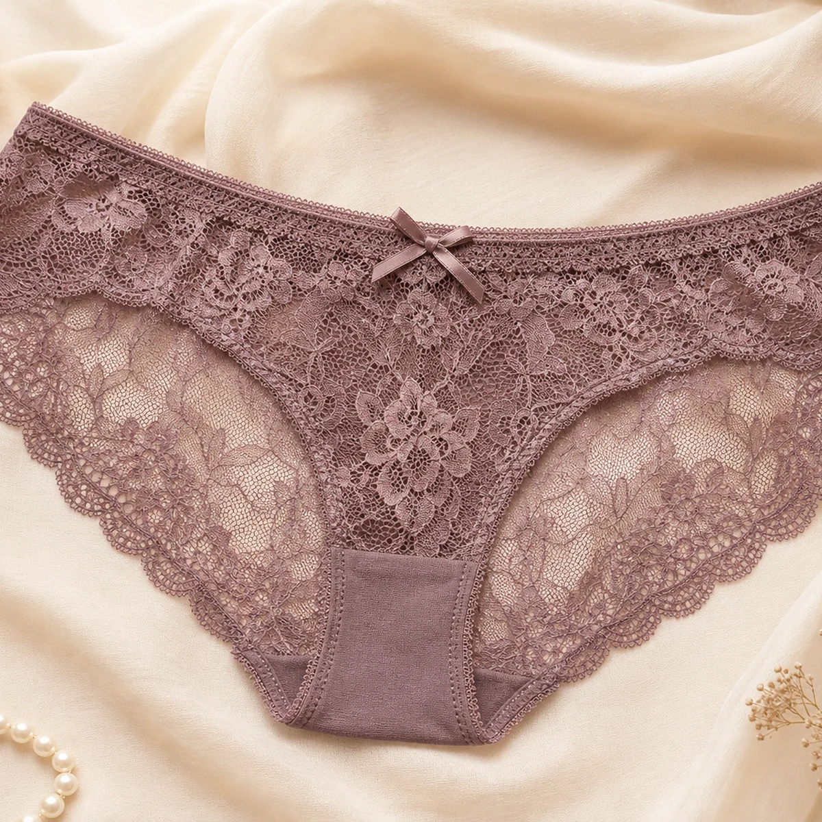Loretta Brief by bra-fit and lingerie pieces